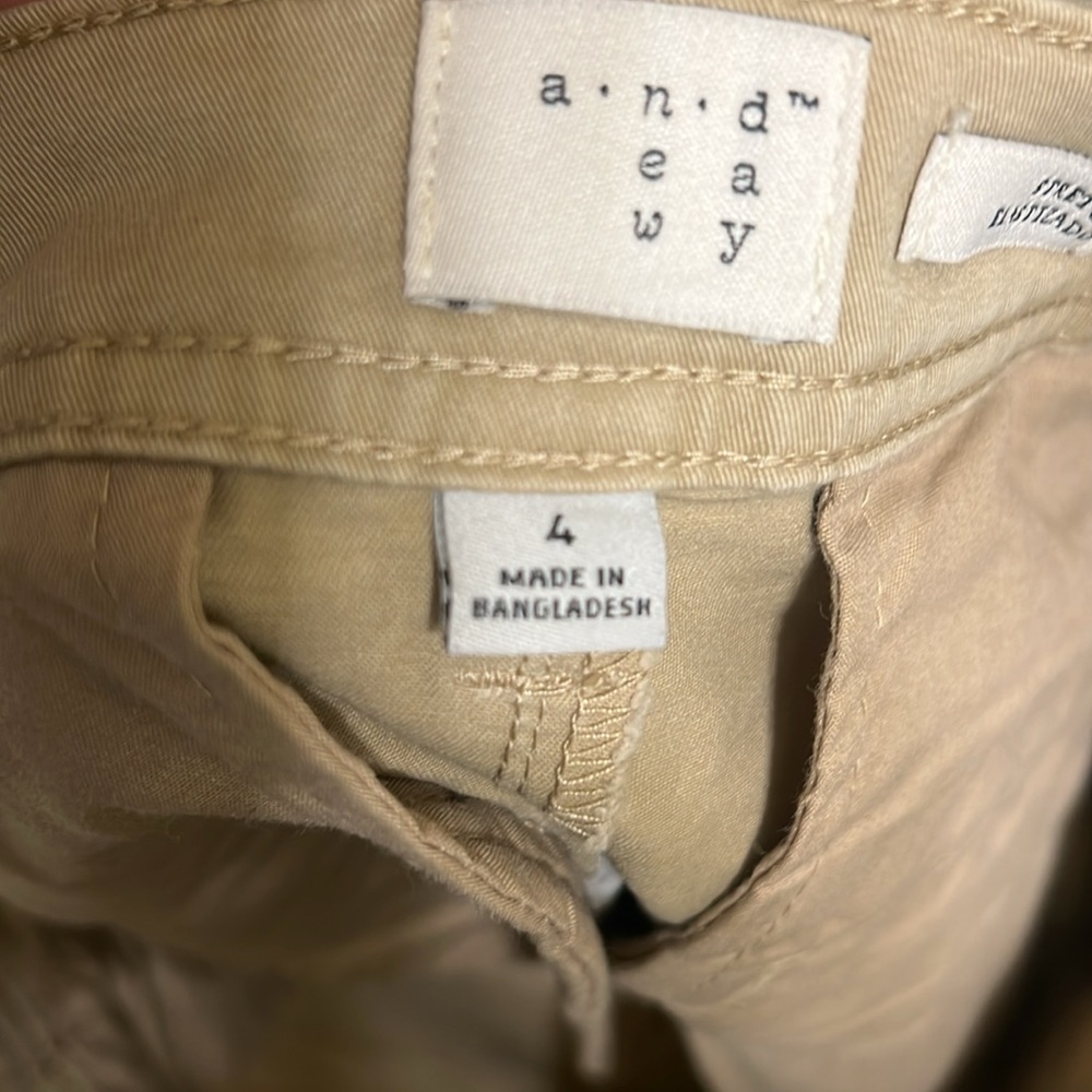 NWT A New Day Women’s Chino Shorts. 3” inseam. Size 4. - Picture 7 of 8